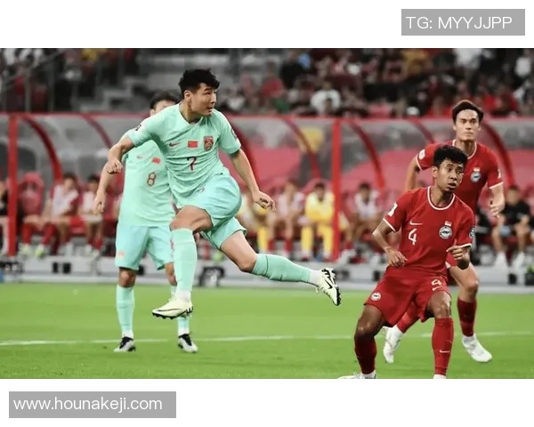 国足对阵新加坡精彩比赛视频回顾与精彩瞬间分析